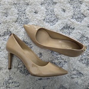Michael Kors Dorothy Flex Leather Pumps
